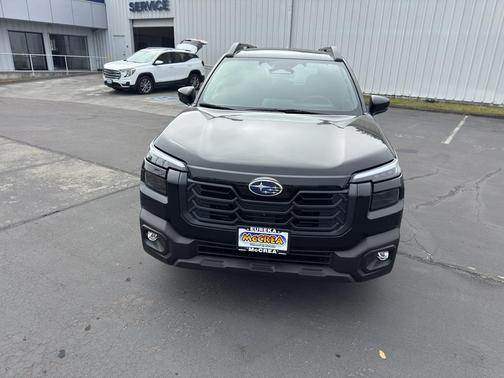 Crystal Black Silica 2026 Subaru Outback Touring XT