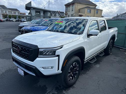 2023 Nissan Frontier PRO-4X