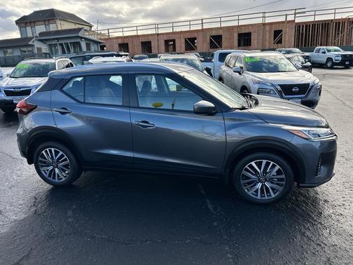 2024 Nissan Kicks SV