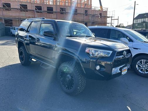 2019 Toyota 4Runner SR5