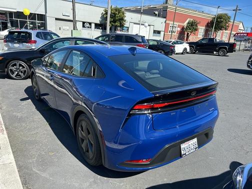 2024 Toyota Prius LE