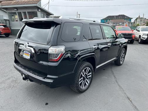 2022 Toyota 4Runner Limited