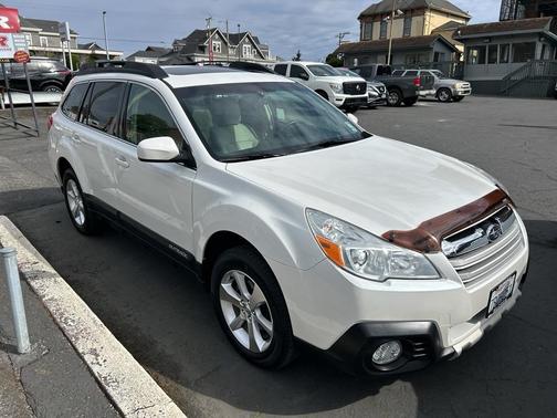 Satin White Pearl 2013 Subaru Outback 2.5i Limited