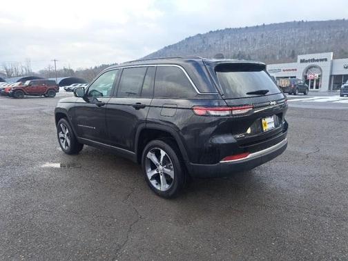 2026 Jeep Grand Cherokee Limited 4x4