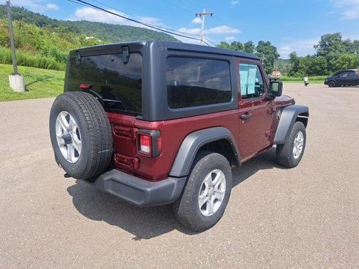 2021 Jeep Wrangler Sport