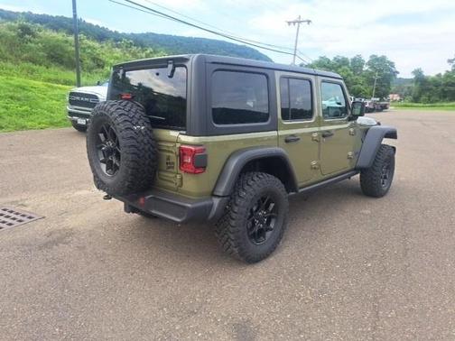 2025 Jeep Wrangler 4xe Sport
