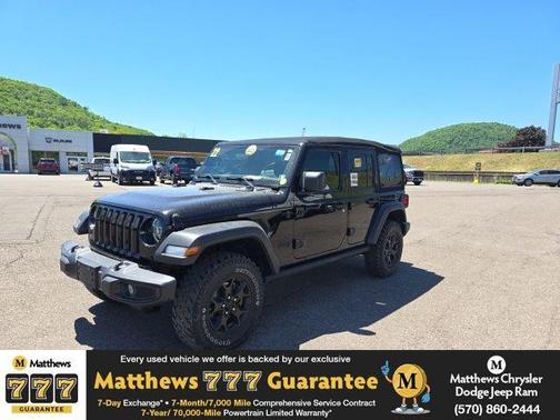 Black Clearcoat 2022 Jeep Wrangler Unlimited Sport