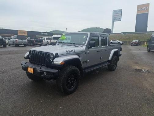 2021 Jeep Gladiator Sport