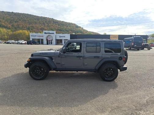 2022 Jeep Wrangler Unlimited Sport