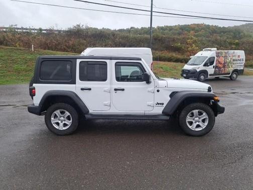 2023 Jeep Wrangler Sport