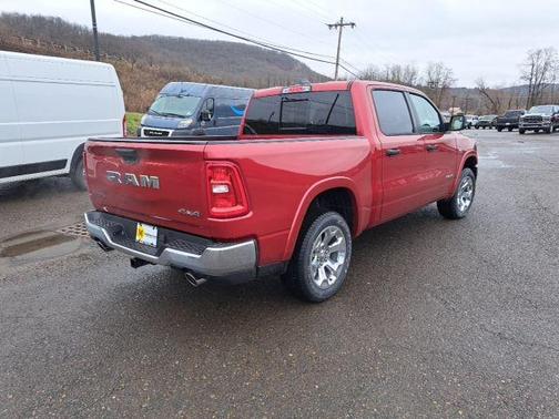 Molten Red Pearlcoat 2026 RAM 1500 Big Horn