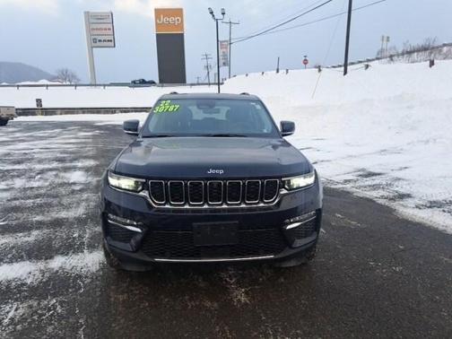 2022 Jeep Grand Cherokee 4xe Base