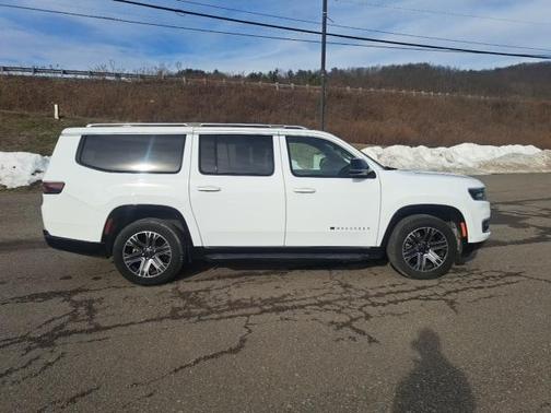 2025 Jeep Wagoneer L Series II