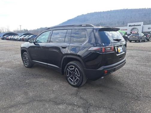 2026 Jeep Cherokee LAREDO/LIMITED