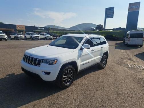 2020 Jeep Grand Cherokee Laredo E