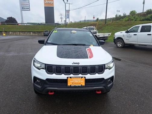 2024 Jeep Compass Trailhawk