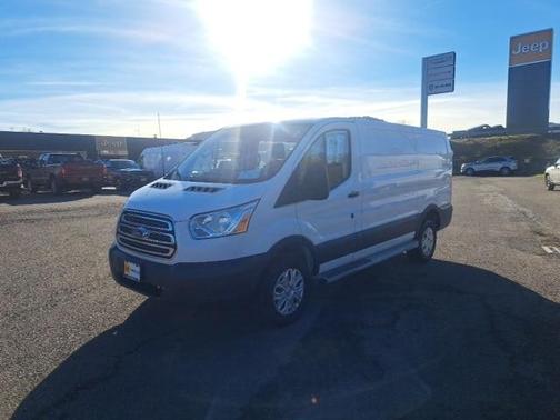 2018 Ford Transit-250 Base