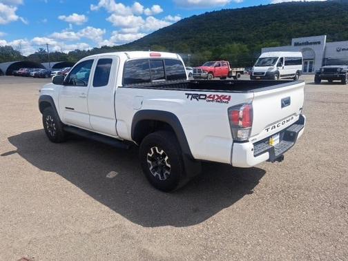 2022 Toyota Tacoma TRD Off Road