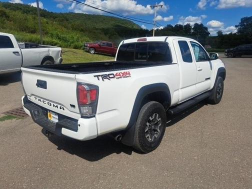 2022 Toyota Tacoma TRD Off Road