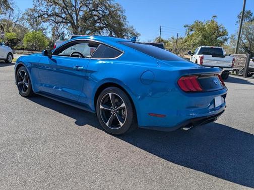 2021 Ford Mustang EcoBoost