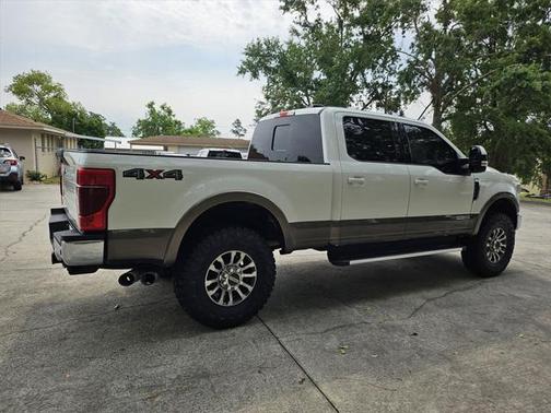 2022 Ford F-350 Lariat