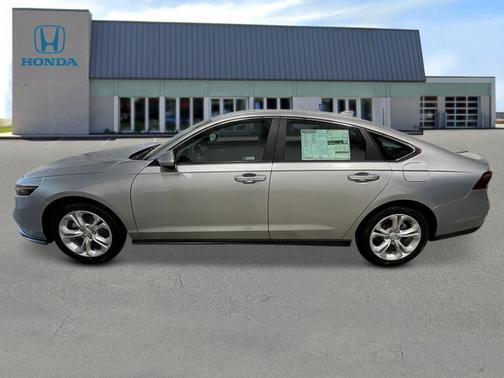 2025 Honda Accord LX 1.5T