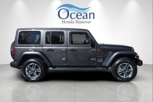 2020 Jeep Wrangler Unlimited Sahara