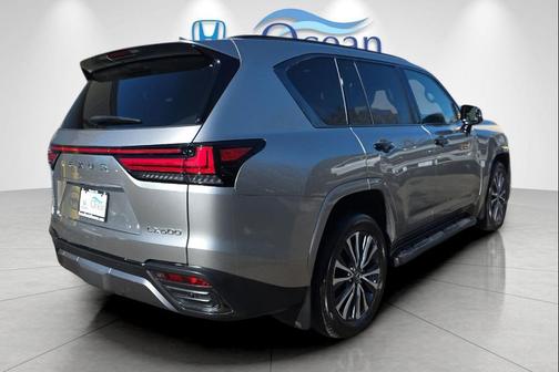 2024 Lexus LX 600 Premium