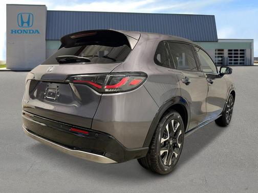 Modern Steel Metallic 2027 Honda HR-V EX-L