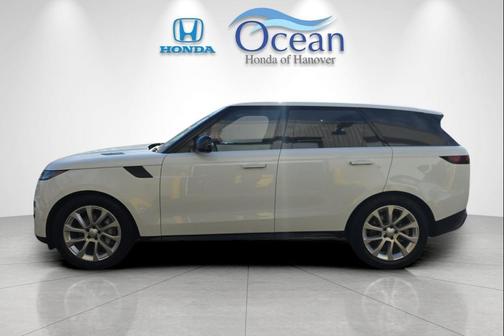 2024 Land Rover Range Rover Sport SE