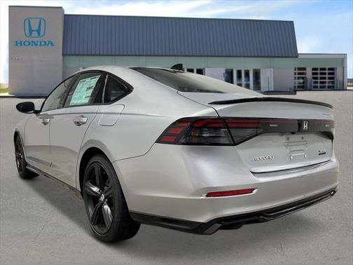 2025 Honda Accord Hybrid Base