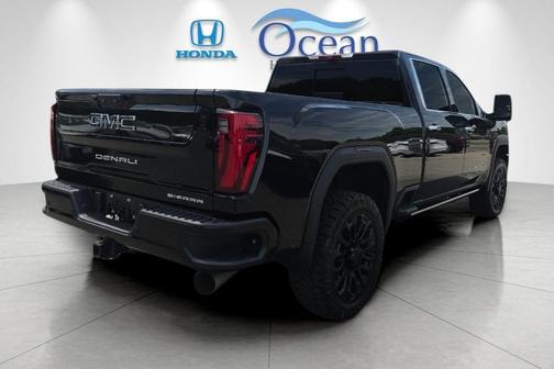 Onyx Black 2024 GMC Sierra 2500 Denali Ultimate