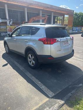 Classic Silver Metallic 2015 Toyota RAV4 XLE