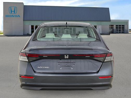 2025 Honda Accord LX 1.5T
