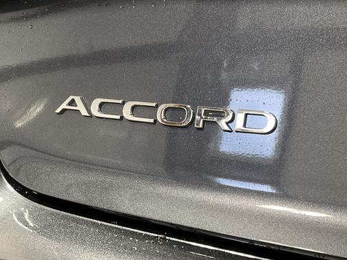 2025 Honda Accord LX 1.5T