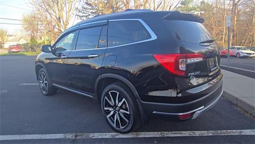2021 Honda Pilot Touring 8-Passenger