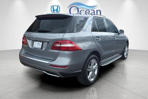 Palladium Silver Metallic 2015 Mercedes-Benz M-Class 4MATIC