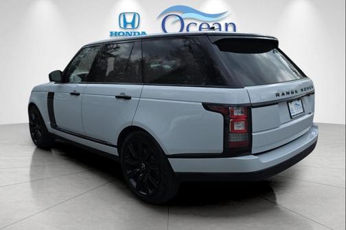 Yulong White 2016 Land Rover Range Rover 3.0L Turbocharged Diesel HSE Td6