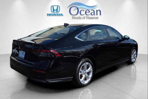 2025 Honda Accord LX 1.5T