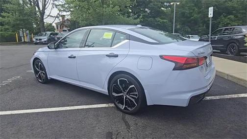 2025 Nissan Altima SR FWD