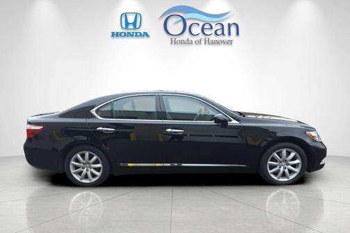 Obsidian 2007 Lexus LS 460 Base