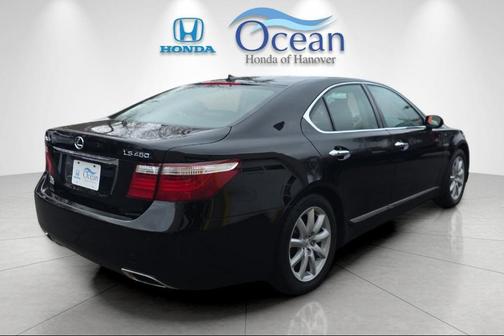 Obsidian 2007 Lexus LS 460 Base