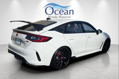 2024 Honda Civic Type R Base