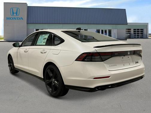 2025 Honda Accord Hybrid Base