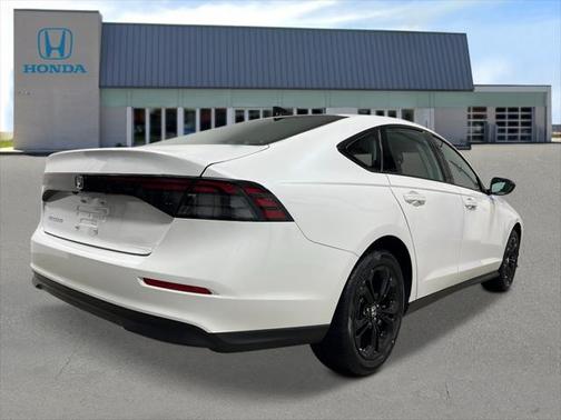 2025 Honda Accord Sport SE 1.5T