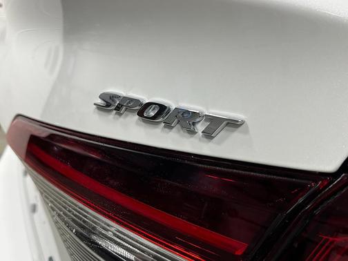 Platinum White Pearl 2026 Honda Civic Hybrid Sport