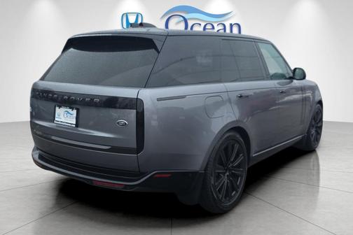 2023 Land Rover Range Rover P530 SE