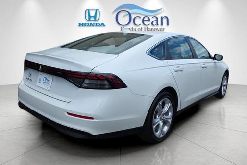 Platinum White Pearl 2023 Honda Accord LX 1.5T