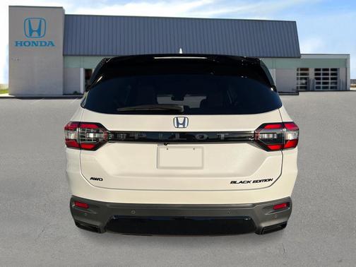 2026 Honda Pilot Black Edition