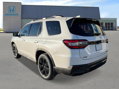 2026 Honda Pilot Black Edition